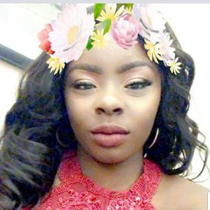 Meet your Posher, Shana